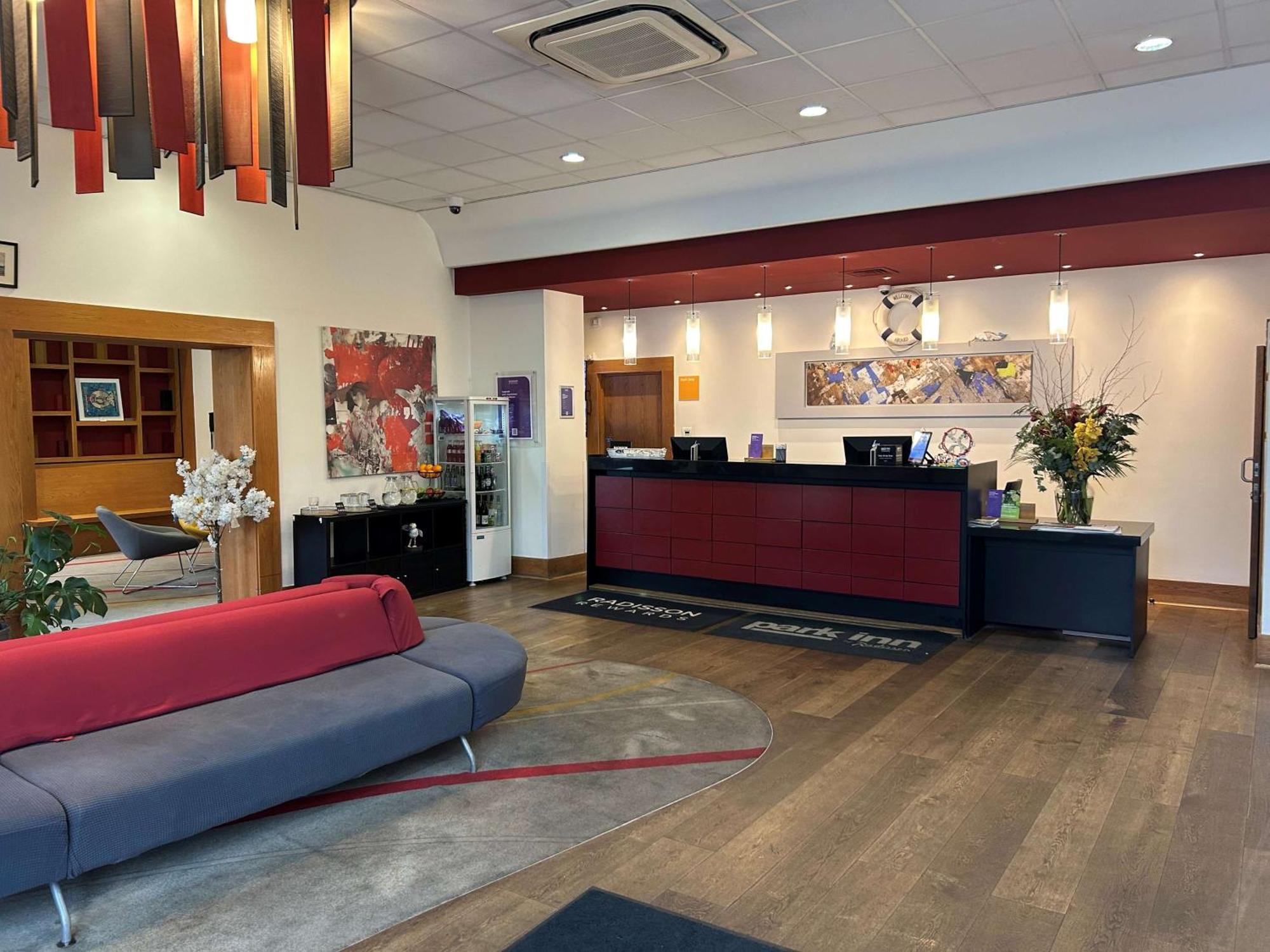 Park Inn By Radisson Palace Southend-on-Sea Buitenkant foto